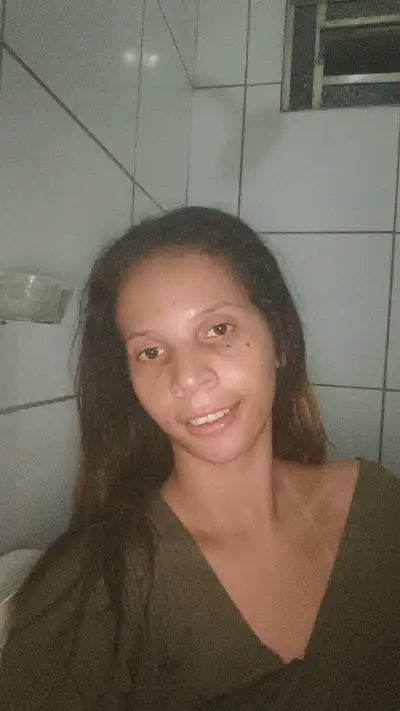 Letícia, acompanhante castanha corpo medio em Cuiabá, MT - Real Prazer Letícia, acompanhante castanha corpo medio em Cuiabá, MT - Real Prazer